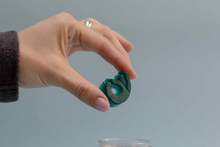 Cargar imagen en el visor de la galería, Gomitas de Pasiflora + Valeriana (Sin CBD)
